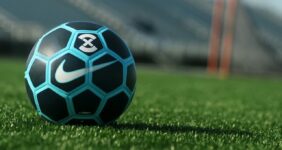 مقایسه 10 تا از بهترین توپ‌های فوتبال و فوتسال سال 2025