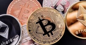 آخرین قیمت رمزارز‌ها امروز ۳ بهمن ۱۴۰۴/ نزول بیت‌کوین ادامه دارد