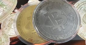 بیت‌کوین در مدار صعودی / بازار رمزارزها بالای سطح ۹۰ هزار دلار ایستاد