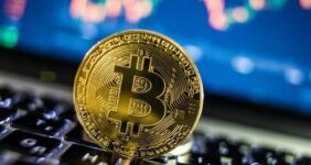 سقوط بیت‌کوین / کاهش نرخ بانک مرکزی آمریکا تاثیر گذار بود