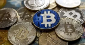 سقوط غیرمنتظره بیت‌کوین/ بازار رمزارز‌ها در شوک