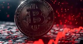 سقوط تاریخی بیت‌کوین / تب ترامپ چه تاثیری داشت؟