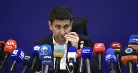 ستار هاشمی: چشم‌انداز رفع فیلترینگ با ستاد عارف روشن است / چه زمان اینترنت به شرایط پیش از دی‌ماه بازمی‌گردد؟