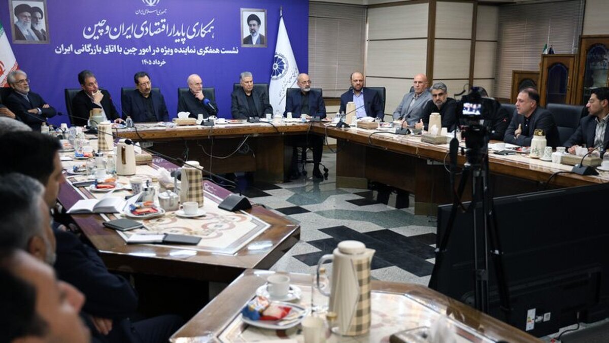قالیباف و مدیرعامل شرکت ملی صنایع مس: همکاری ایران و چین در صنعت مس باید به سرمایه‌گذاری مشترک و انتقال فناوری منجر شود