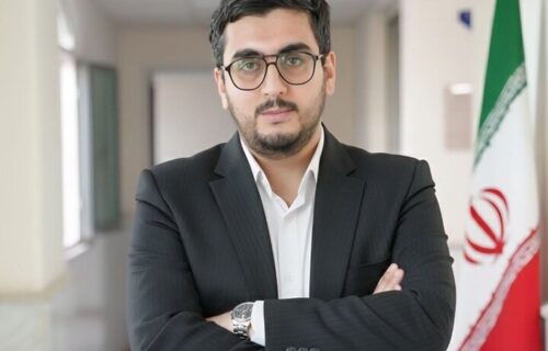 وضعیت بازسازی صنایع آسیب دیده کشور پس از جنگ / فرآیند بازسازی فولاد مبارکه و فولاد خوزستان چگونه است؟