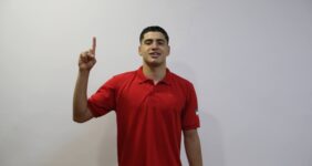طلای محمدمهدی غلامی در شنای قهرمانی رده‌های سنی آسیا؛ ملی‌پوش ایران بر سکوی نخست قاره ایستاد