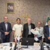 تجلیل از محمد قاسمی شناگر اعزامی به ناگویا در دیدار مسئولان هیات ورزشهای آبی با «ستوده نژاد» مدیر کل ورزش و جوانان استان تهران