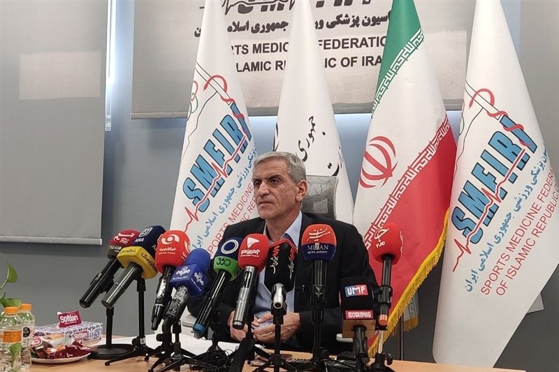 نوروزی: هر هفته در فوتبال تست دوپینگ می‌گیریم/ فدراسیون بی‌مدال هستیم